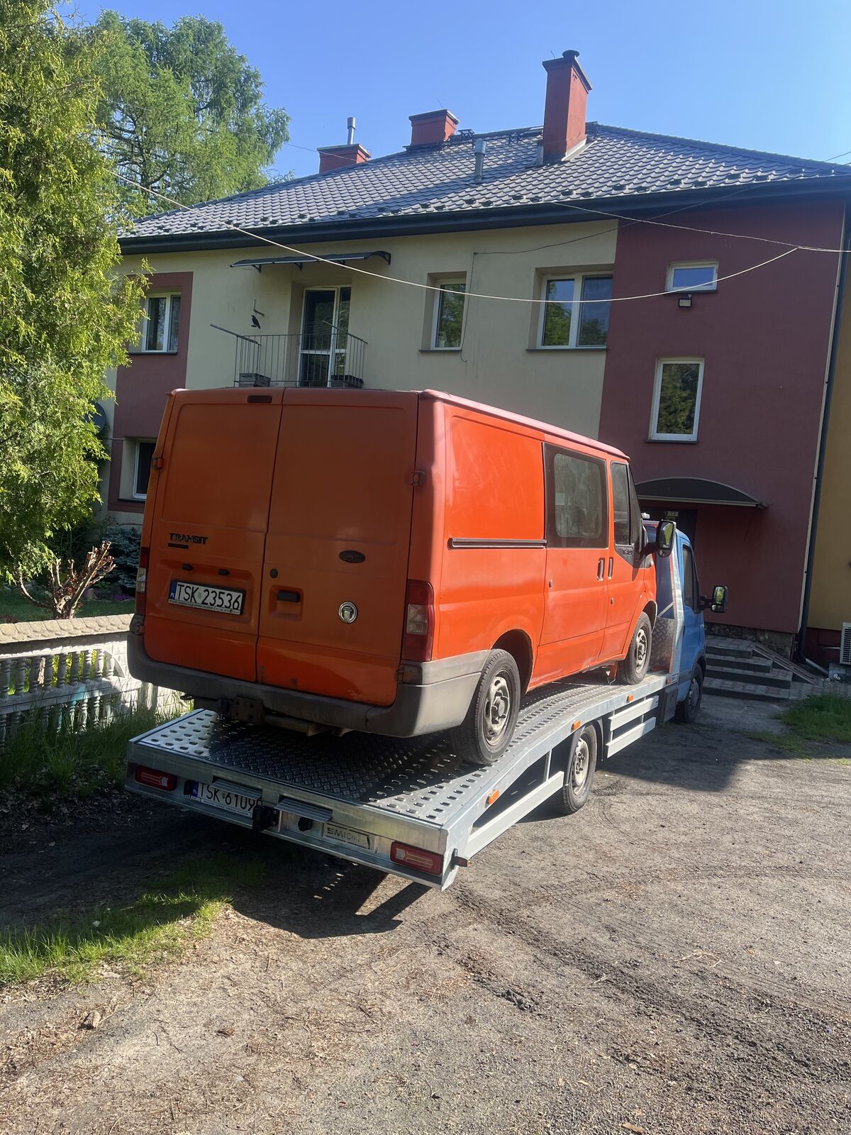 Transport maszyn rolniczych i pojazdów